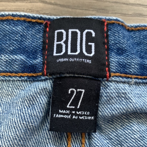 Urban Outfitters BDG Denim Shorts size 27 - Picture 2 of 3